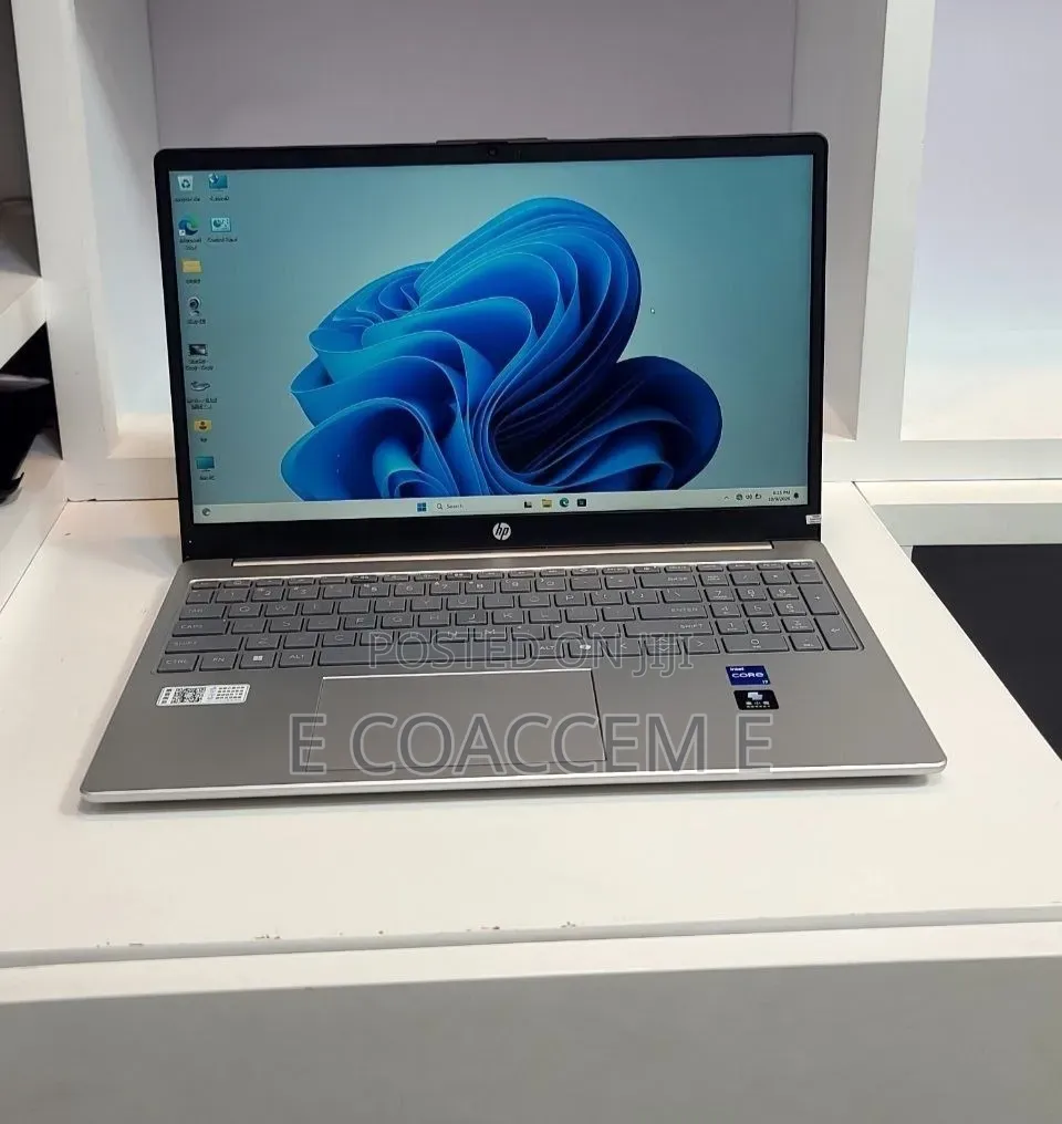 New Laptop HP Stream Notebook 16GB Intel Core i7 SSD 1T