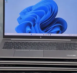 New Laptop HP 16GB Intel Core i5 SSD 512GB