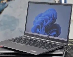 New Laptop HP ZBook 15 16GB Intel Core i5 SSD 512GB