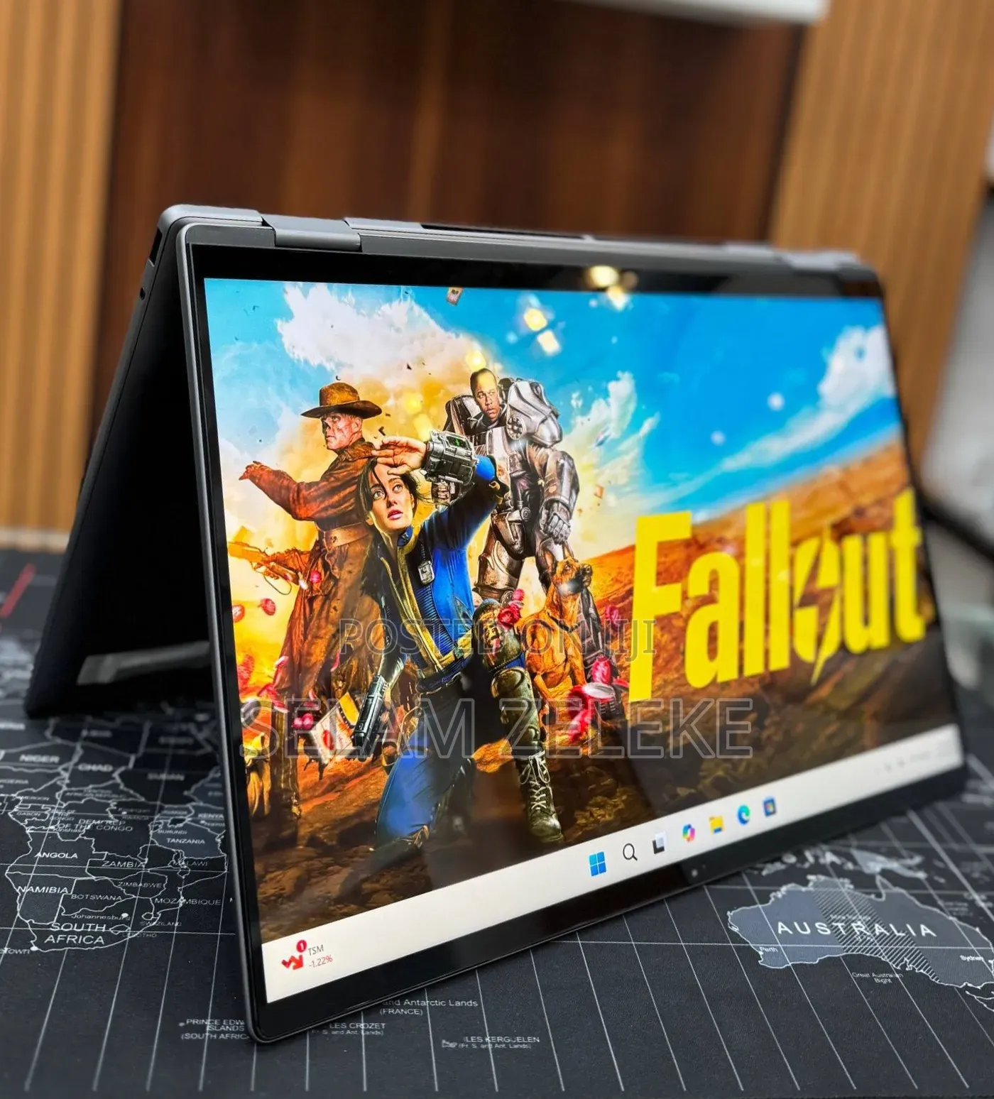 New Laptop HP Envy x360 16GB AMD Ryzen 7 SSD 512GB