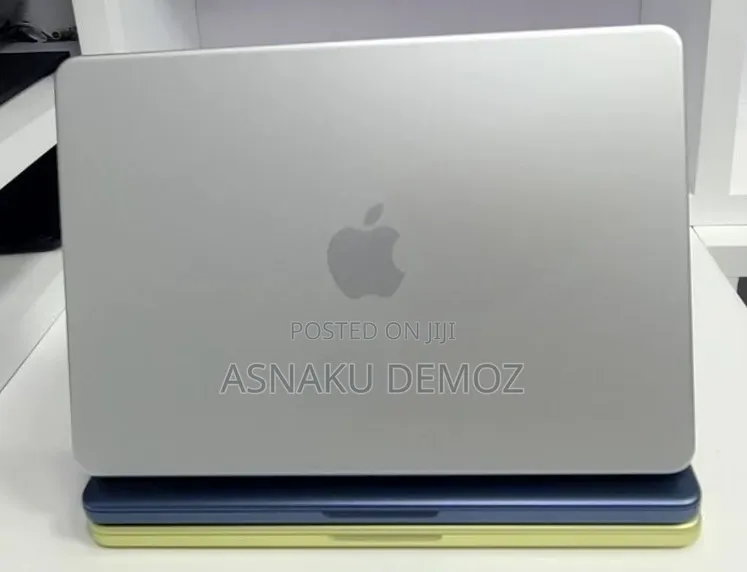 New Laptop Apple MacBook Neo 2026 8GB Apple M5 SSD 512GB