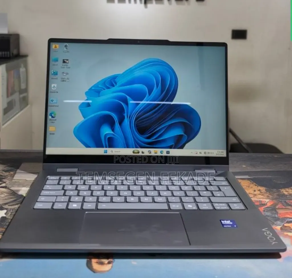 New Laptop Lenovo Yoga 7i 16GB Intel Core Ultra 7 SSD 1T