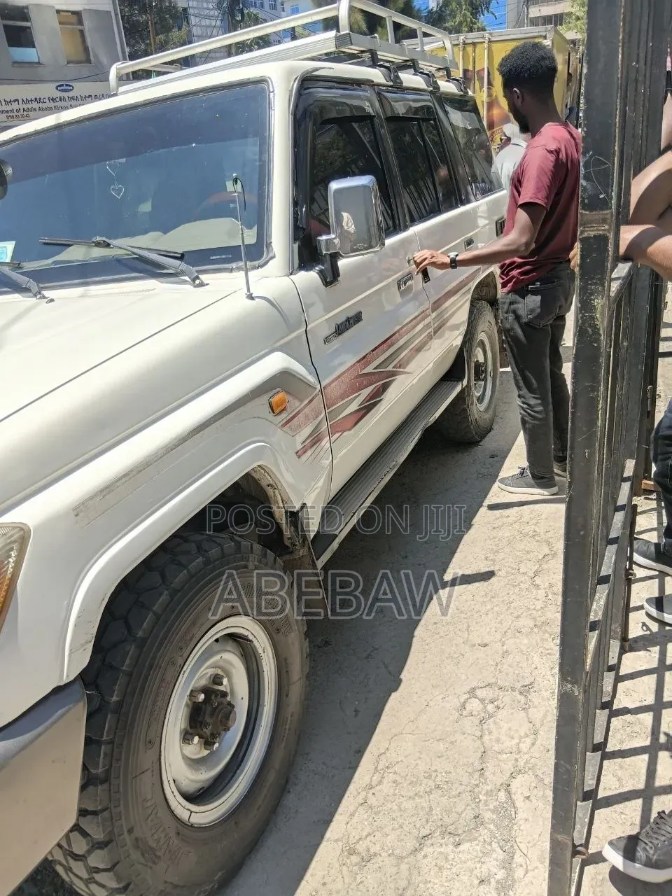 Toyota Land Cruiser 2012 White