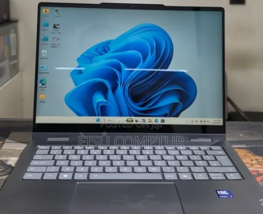New Laptop Lenovo Yoga 7i 16GB Intel Core Ultra 7 SSD 1T