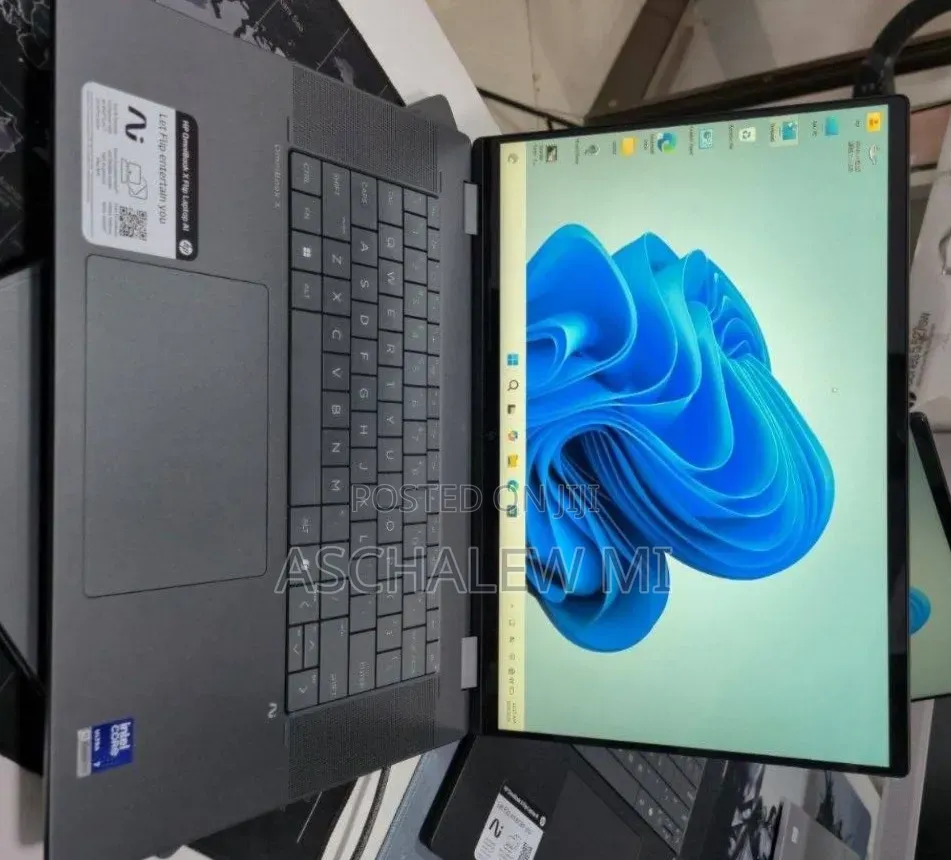 New Laptop HP OmniBook 5 14" 16GB Intel Core Ultra 7 SSD 1T