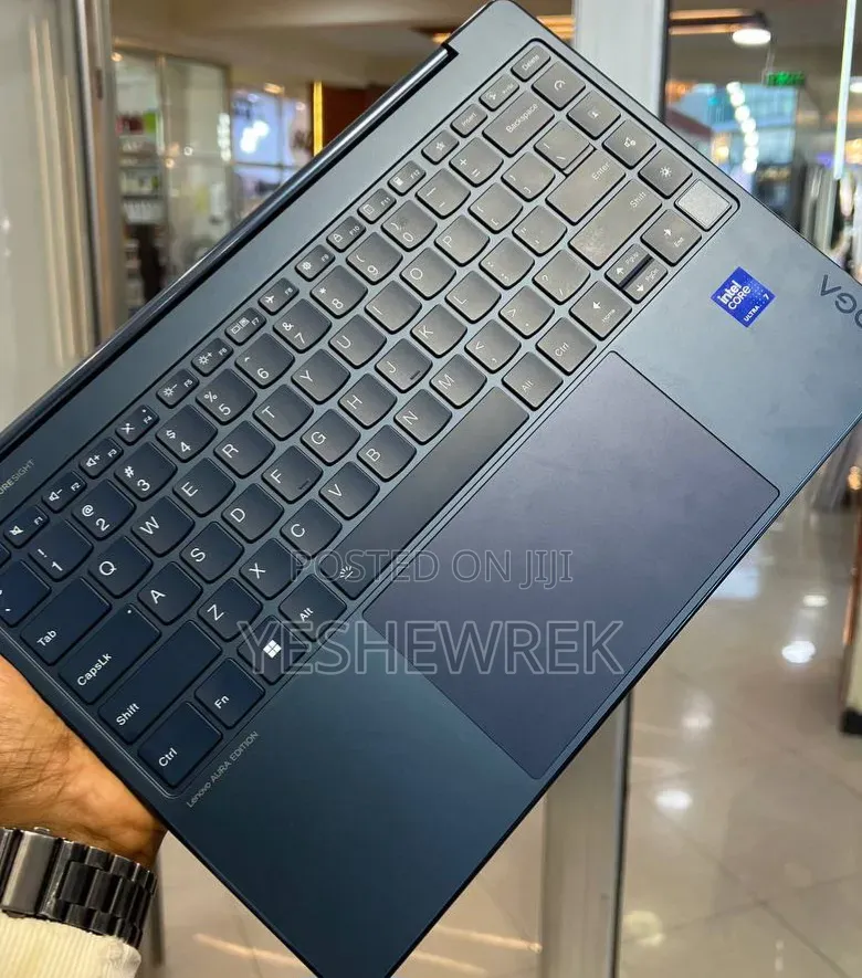 New Laptop Lenovo ThinkPad X1 Carbon 16GB Intel Core i9 SSD 32GB