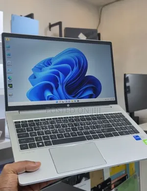New Laptop HP ProBook 450 G8 16GB Intel Core i7 SSD 512GB