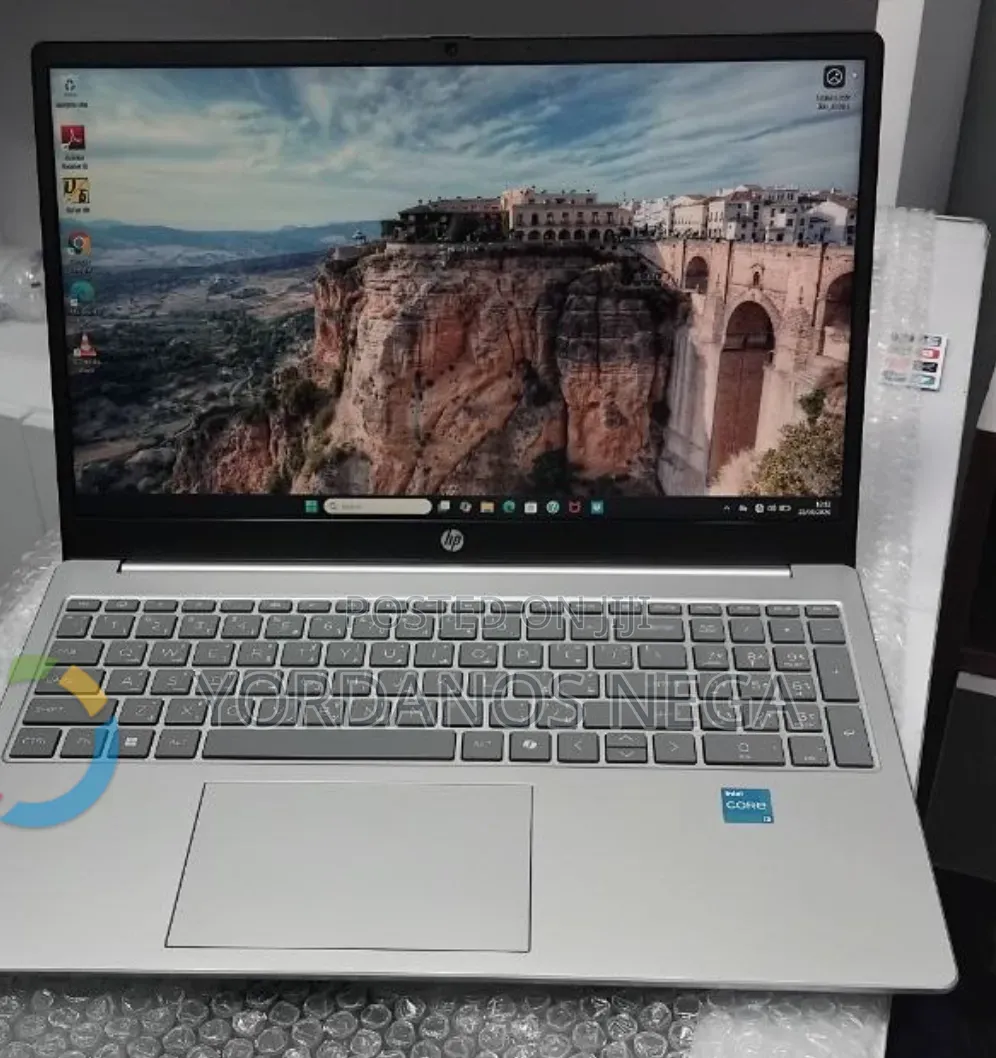 New Laptop HP Stream Notebook 8GB Intel Core i3 SSD 256GB