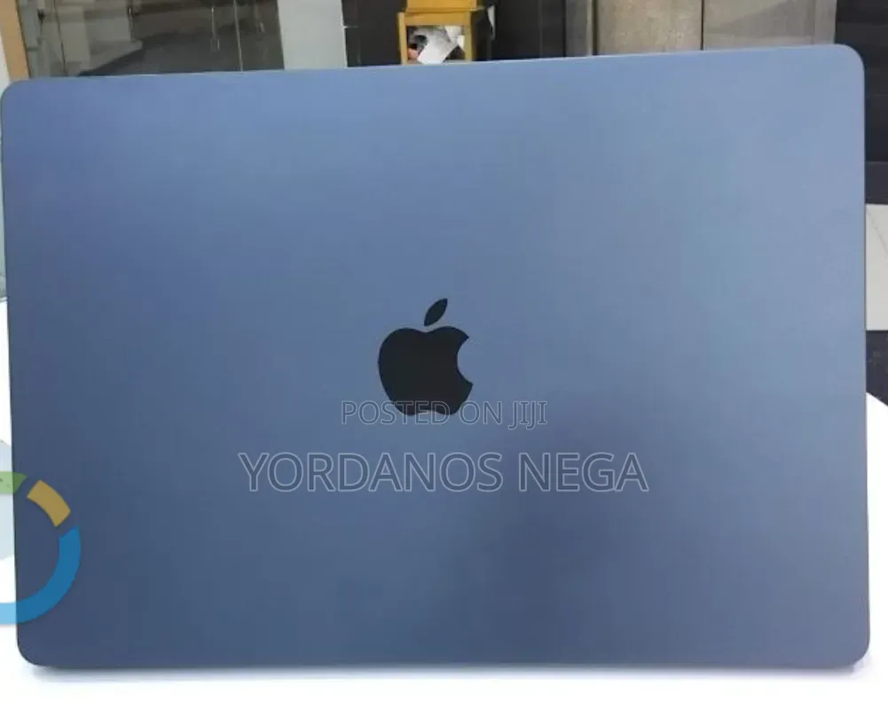 New Laptop Apple MacBook Air 2026 M5 16GB Apple M5 SSD 512GB
