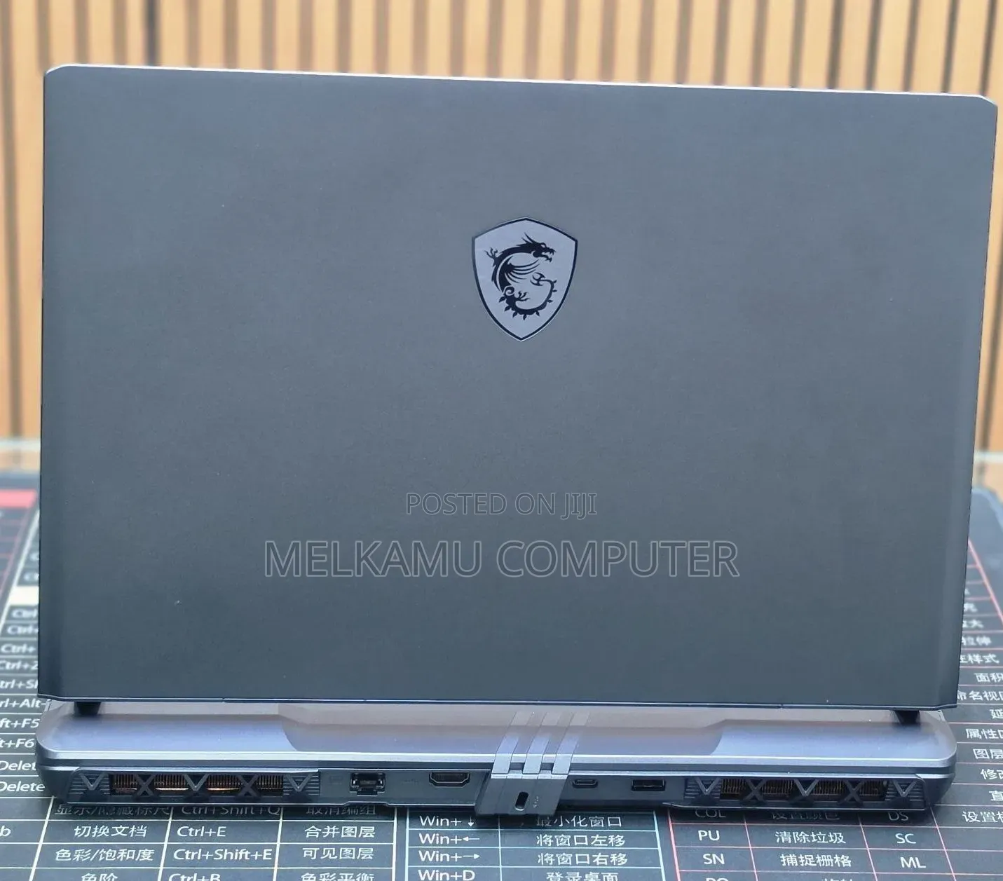 New Laptop MSI Vector 16 HX AI A2XWIG 32GB Intel Core i9 SSD 1T