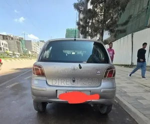 Toyota Vitz 2003 Brown