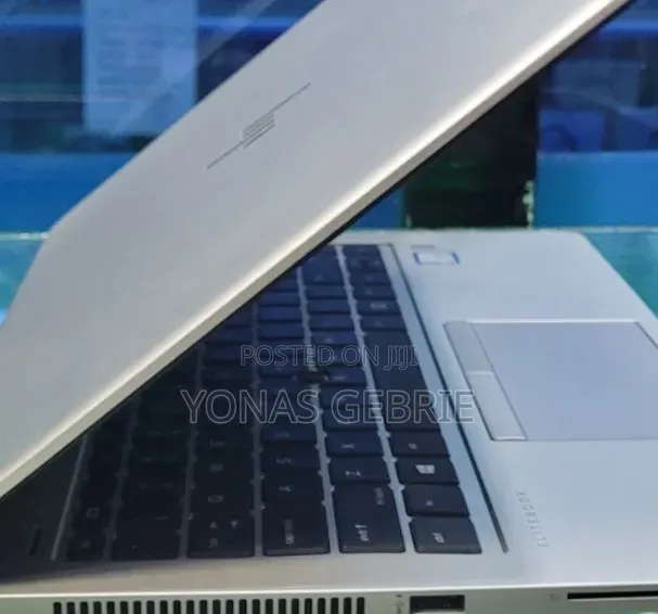 New Laptop HP EliteBook 840 8GB Intel Core i5 SSD 512GB