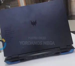 New Laptop Acer Predator Helios 18 PH18-71 16GB Intel Core i9 SSD 1T