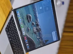New Laptop Apple MacBook Air 2020 M1 8GB Apple M1 SSD 256GB