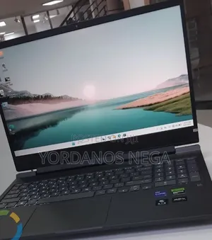 New Laptop HP Victus 16 16GB Intel Core i7 SSD 1T