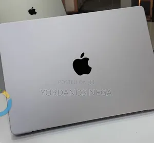 New Laptop Apple MacBook Pro 2024 M4 16GB Apple M4 SSD 512GB