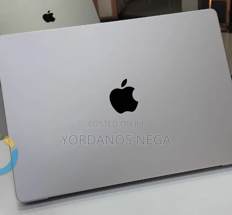 New Laptop Apple MacBook Pro 2024 M4 16GB Apple M4 SSD 512GB