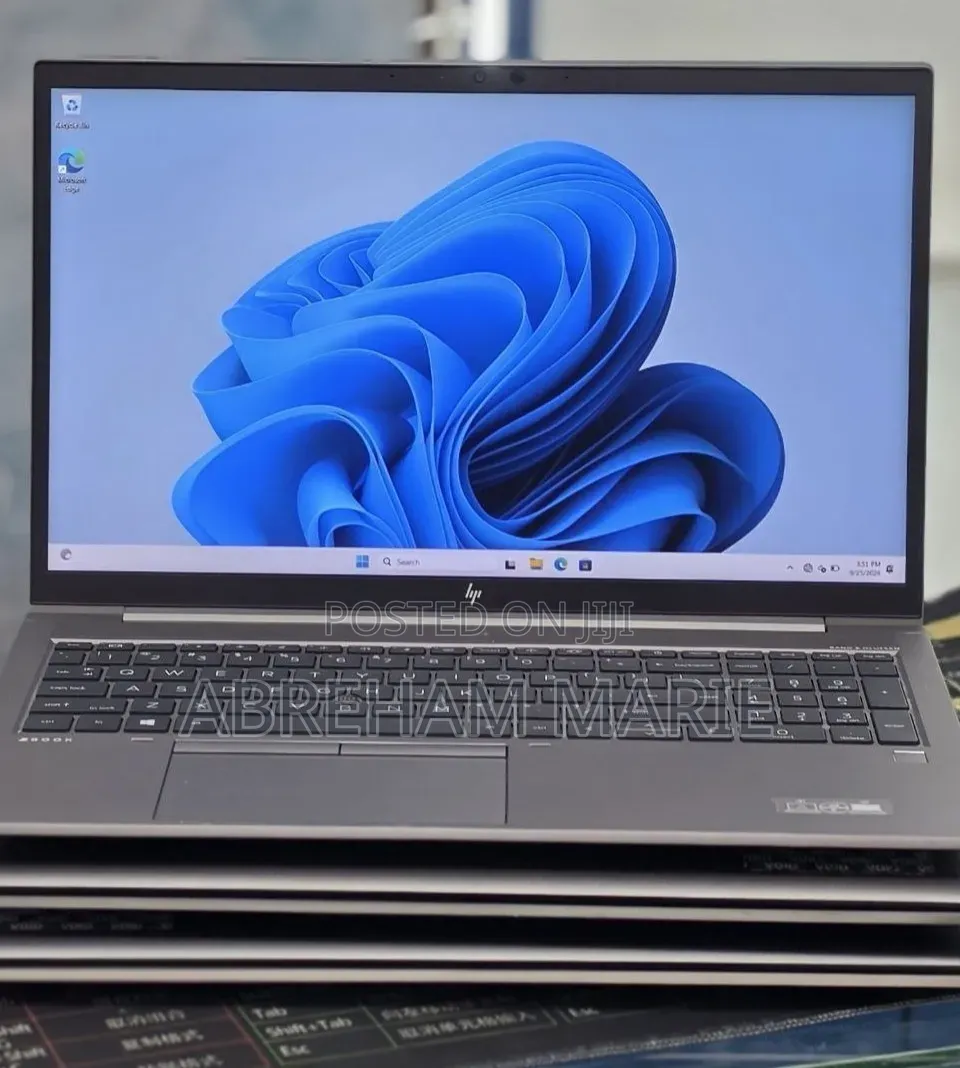 New Laptop HP ZBook 15 16GB Intel Core i5 SSD 512GB