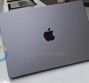 New Laptop Apple MacBook Pro 2021 M1 32GB Apple M1 Pro SSD 512GB