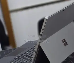 New Laptop Microsoft Surface Pro 7 16GB Intel Core i5 SSD 256GB