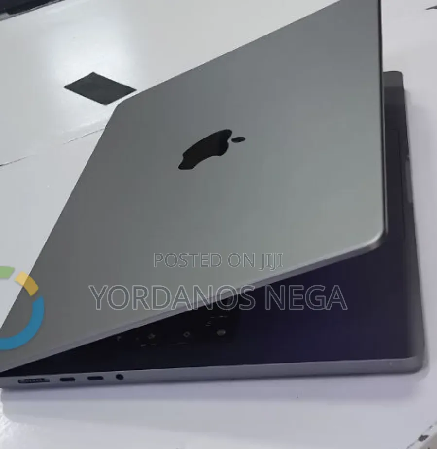 New Laptop Apple MacBook Pro 2021 M1 32GB Apple M1 Pro SSD 1T