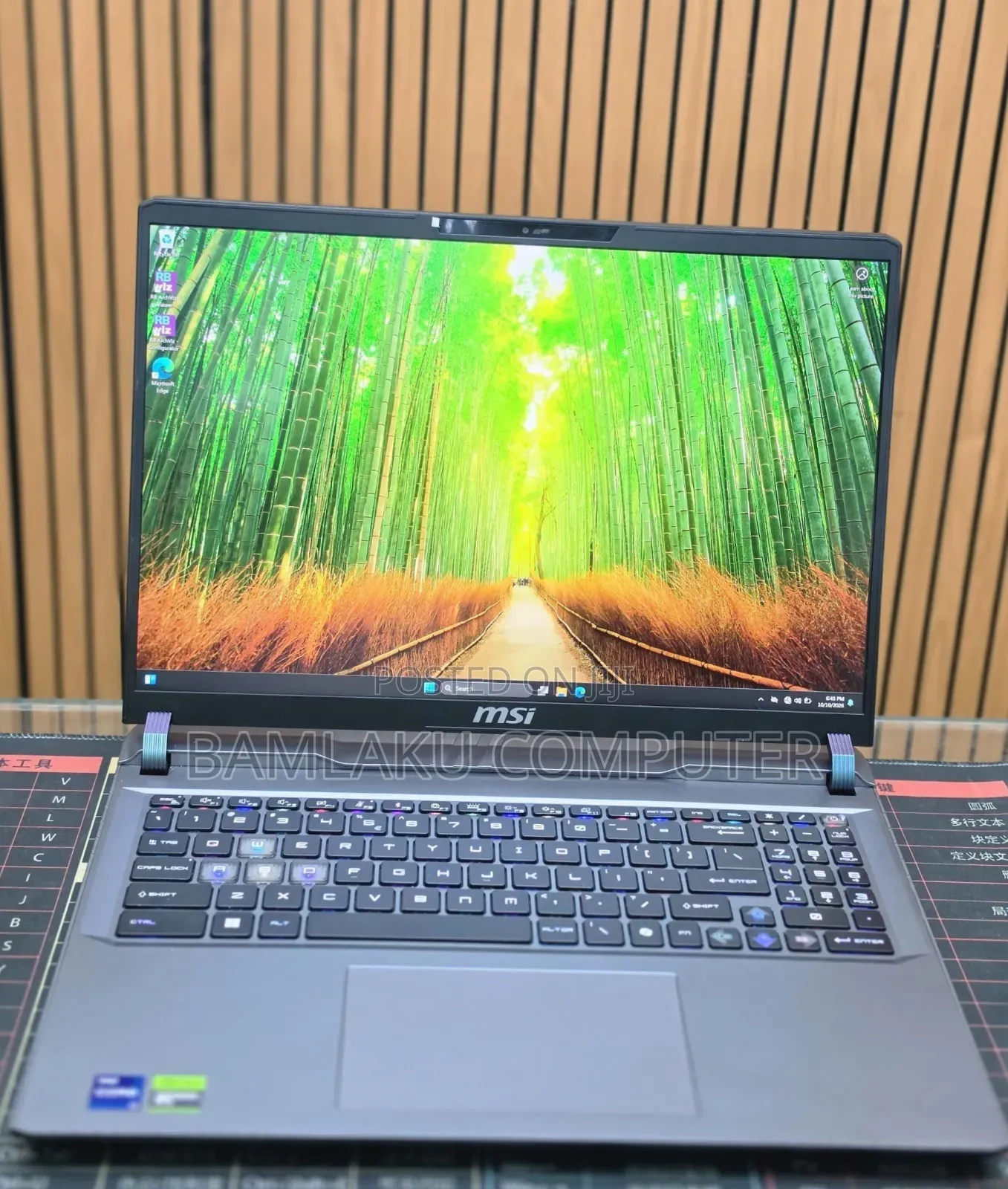 New Laptop MSI Vector GP68 HX 13V 32GB Intel Core i9 SSD 1T