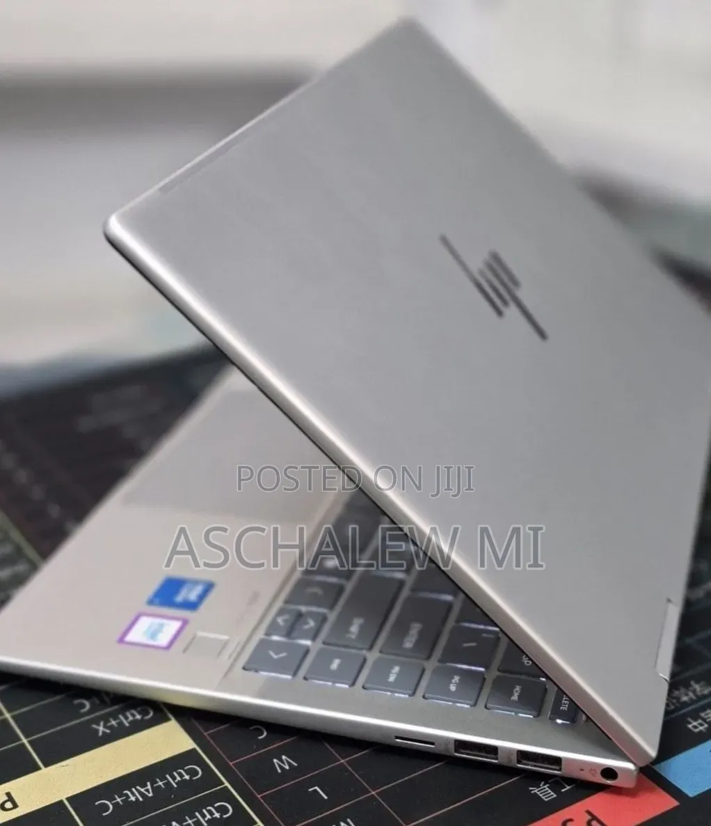 New Laptop HP Envy x360 16GB Intel Core 7 SSD 1T