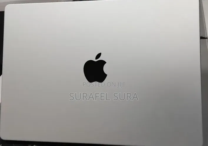 New Laptop Apple MacBook Pro 2024 M4 Pro 16GB Apple M4 Pro SSD 512GB