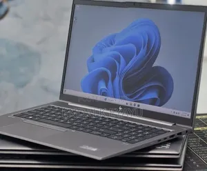 New Laptop HP 16GB Intel Core i5 SSD 512GB
