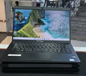 New Laptop Dell Latitude 7390 8GB Intel Core i5 SSD 256GB