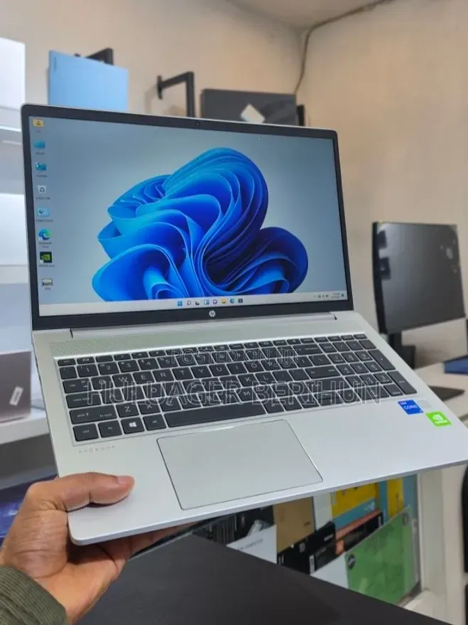 New Laptop HP EliteBook 850 G8 16GB Intel Core i7 SSD 512GB
