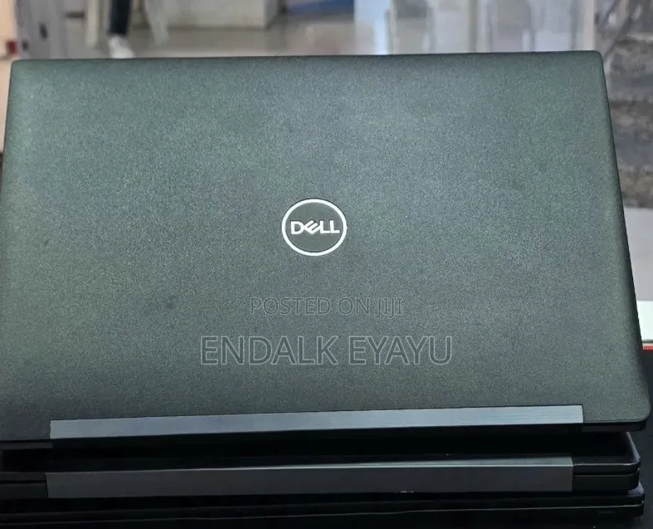 New Laptop Dell Latitude 7390 8GB Intel Core i5 SSD 256GB