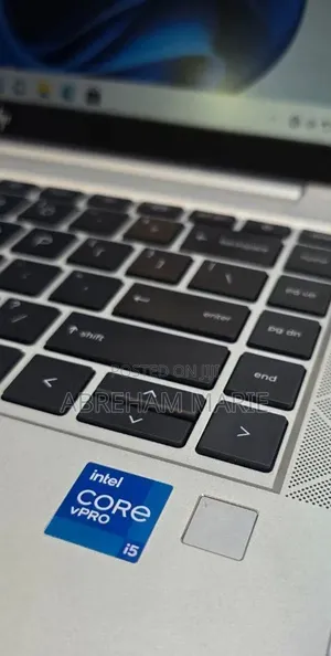 New Laptop HP EliteBook 840 G8 16GB Intel Core i5 SSD 512GB