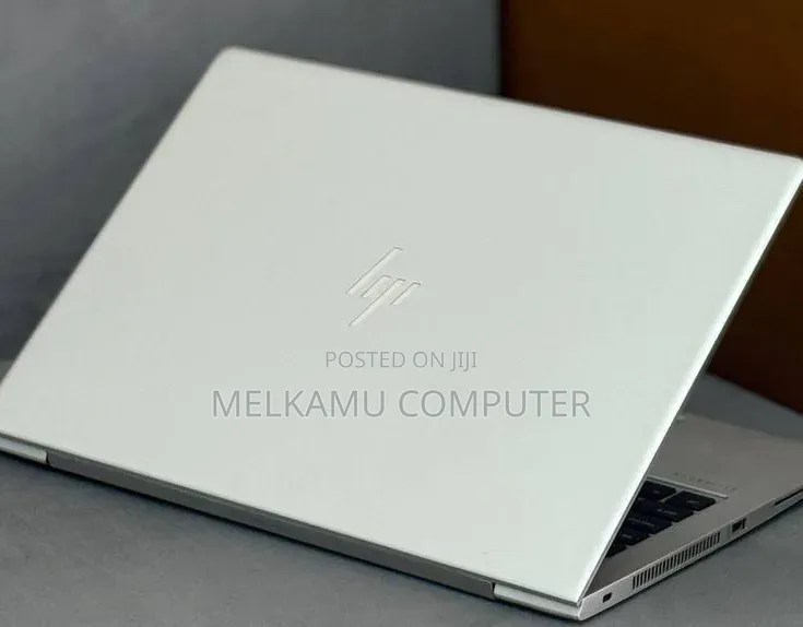 New Laptop HP EliteBook 840 G5 8GB Intel Core i5 SSD 512GB