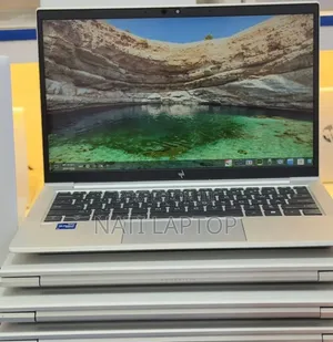 New Laptop HP EliteBook 830 G8 8GB Intel Core i7 SSD 512GB