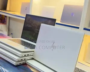 New Laptop HP EliteBook 830 G8 8GB Intel Core i7 SSD 512GB