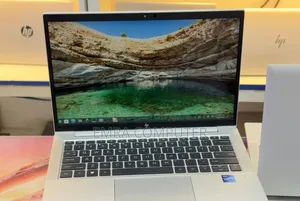 New Laptop HP EliteBook 830 G8 8GB Intel Core i7 SSD 512GB