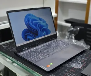 New Laptop Lenovo LOQ 15AHP10 16GB AMD Ryzen 7 SSD 512GB