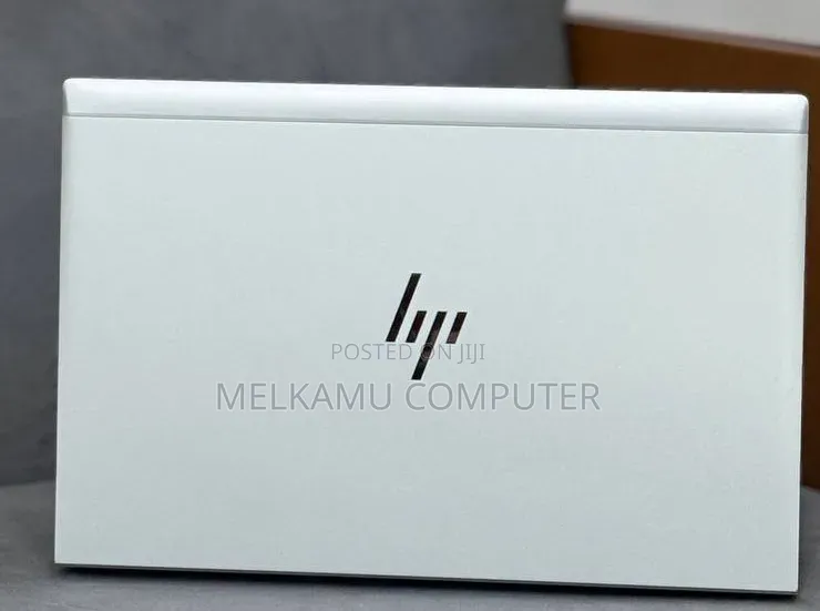 New Laptop HP EliteBook 830 G7 8GB Intel Core i5 SSD 512GB