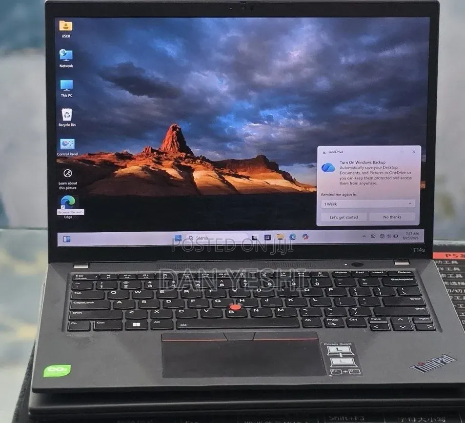 New Laptop Lenovo ThinkPad T14 32GB Intel Core i7 SSD 512GB