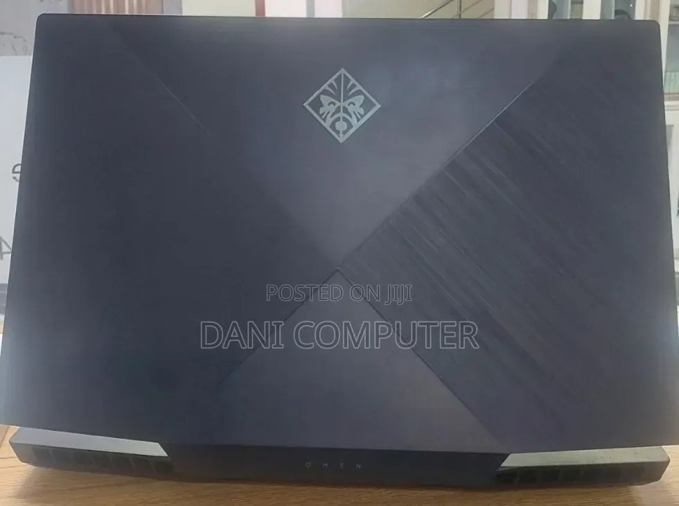New Laptop HP Omen 17 16GB Intel Core i7 SSD 512GB