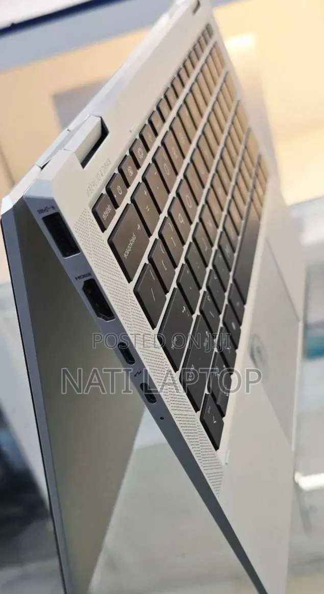 New Laptop HP EliteBook 1040 G8 16GB Intel Core i7 SSD 512GB