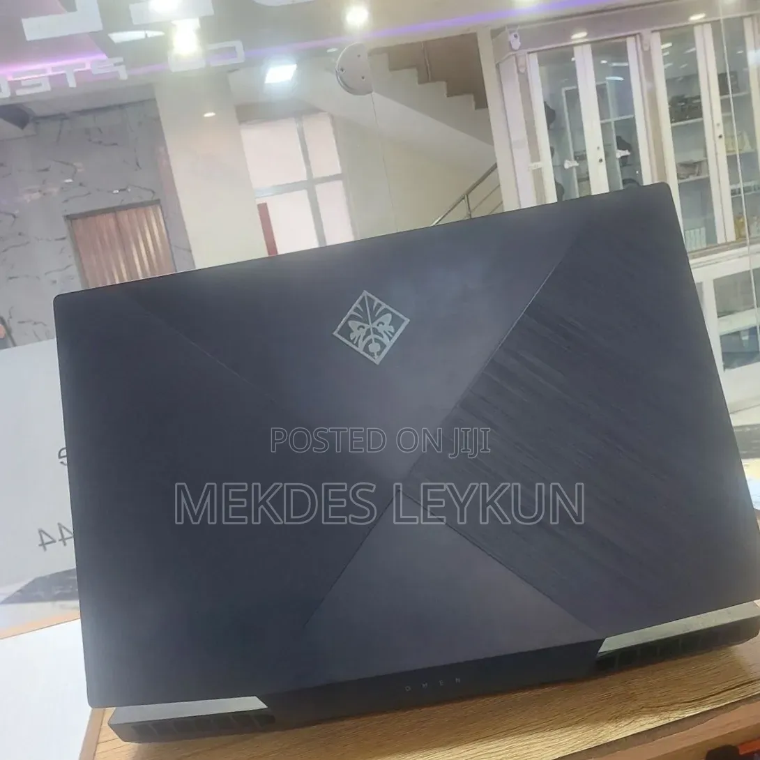 New Laptop HP Omen 15 16GB Intel Core i7 SSD 512GB