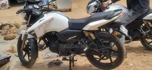TVS Apache 180 RTR 2020 White
