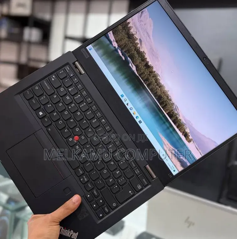 New Laptop Lenovo ThinkPad L13 Yoga 16GB Intel Core i5 SSD 512GB