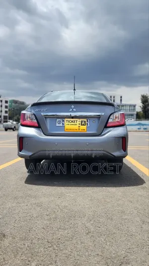 Mitsubishi Attrage 2021 Gray