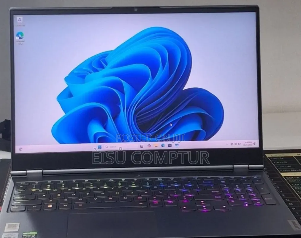 New Laptop Lenovo Legion 7 16GB Intel Core i7 SSD 512GB