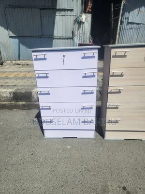 የሸሚዝ ድራወርስ በ 14,800