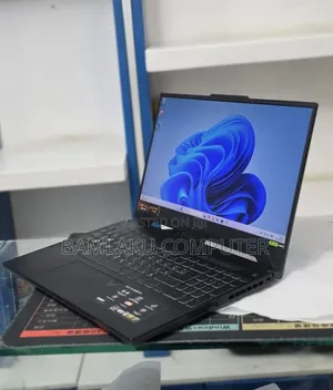 New Laptop Asus TUF Gaming F15 16GB Intel Core i7 SSD 1T