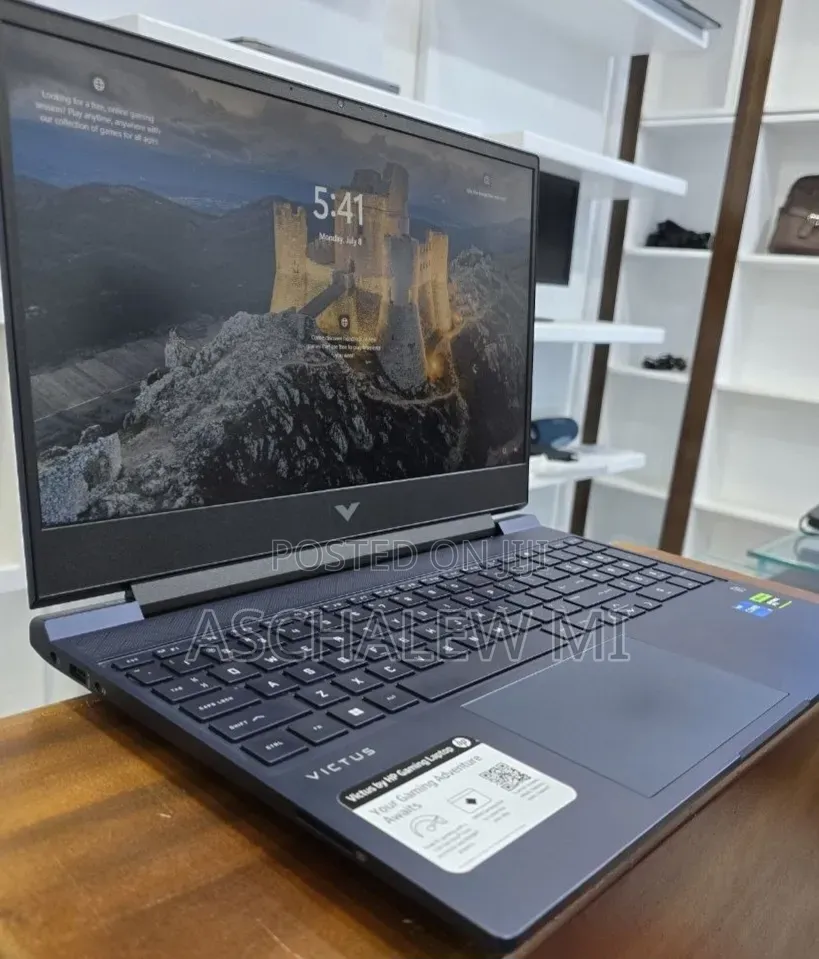 New Laptop HP Victus 15 16GB Intel Core i5 SSD 512GB